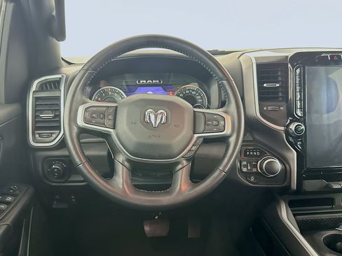 Used 2023 RAM 1500 Big Horn AWD/4WD image 18