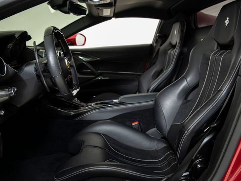 Certified 2022 Ferrari 812 GTS RWD image 5