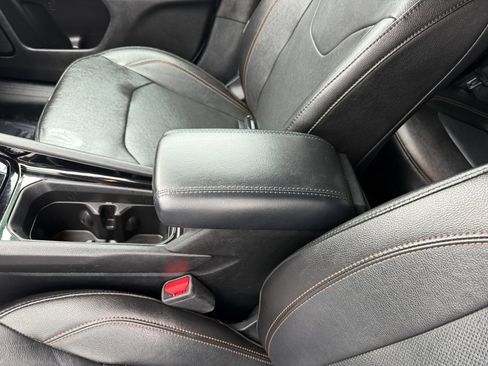 Used 2023 Jeep Compass Limited image 14