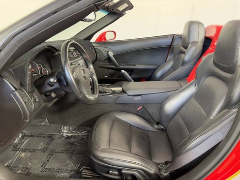 Used 2013 Chevrolet Corvette Convertible w/ 3LT Preferred Equipment Group image 12