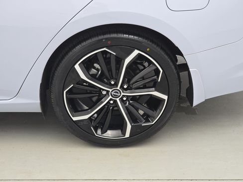 Certified 2023 Nissan Altima 2.5 SR w/ SR Premium Package FWD image 34