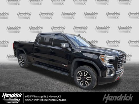 Used 2020 GMC Sierra 1500 AT4 image 1