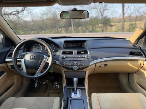 Used 2011 Honda Accord LX-P image 22