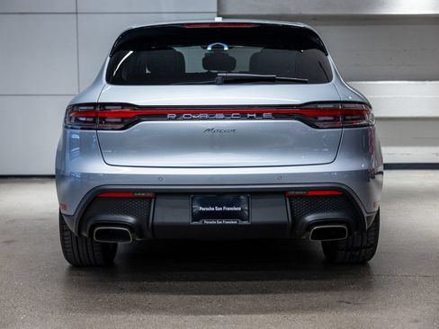 Used 2025 Porsche Macan AWD/4WD image 7