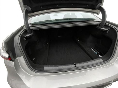 Used 2023 BMW 740i RWD image 14