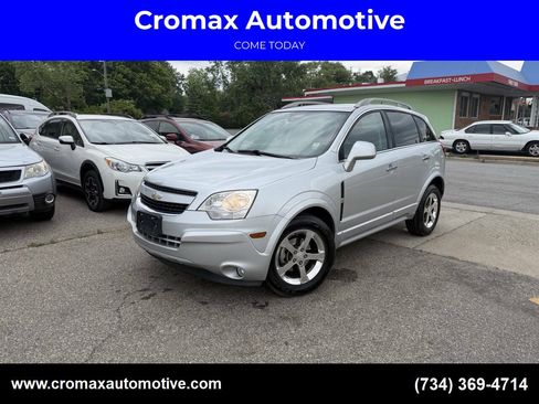 Used 2013 Chevrolet Captiva Sport LT FWD image 1