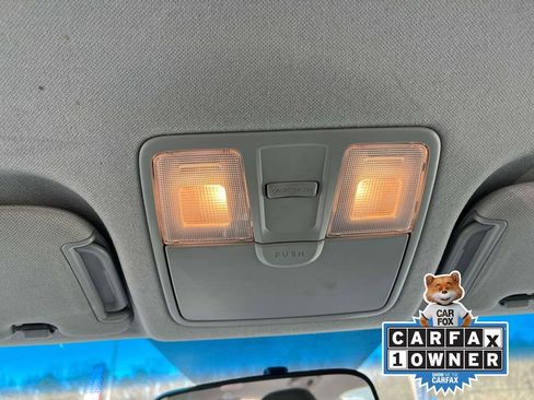 Used 2013 Hyundai Elantra GLS w/ Preferred Pkg image 14