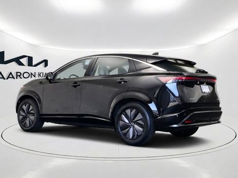 Used 2024 Nissan Ariya FWD image 7