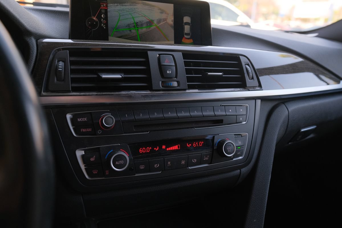 Used 2015 BMW 335i Sedan RWD image 18