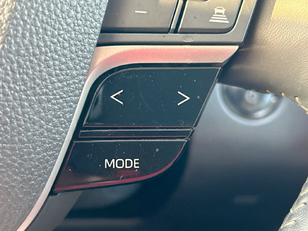 Certified 2025 Toyota Camry XLE FWD image 17