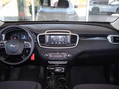 Used 2020 Kia Sorento LX w/ LX I4 Convenience Package AWD/4WD image 35