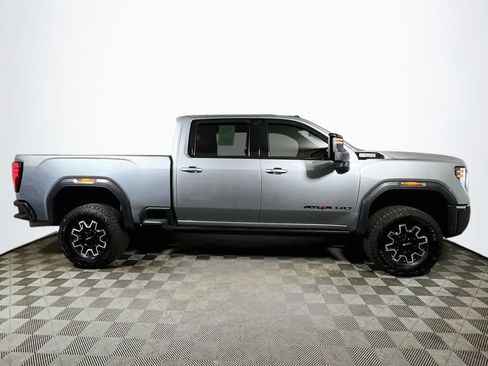 Used 2024 GMC Sierra 2500 AT4X AWD/4WD image 8