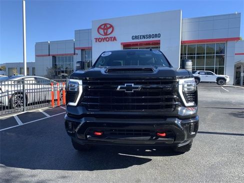 Used 2025 Chevrolet Silverado 2500 LT w/ Trail Boss Package image 1