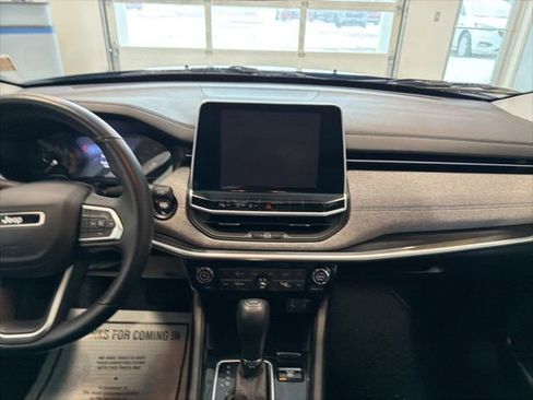 Used 2022 Jeep Compass Latitude w/ Convenience Group image 21