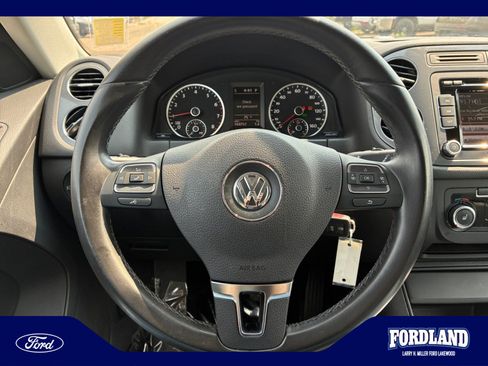 Used 2012 Volkswagen Tiguan S AWD/4WD image 9