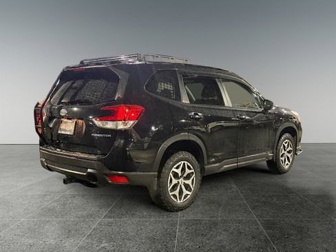 Used 2019 Subaru Forester Premium image 5