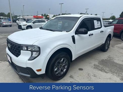 Certified 2026 Ford Maverick XLT w/ XLT Luxury Package FWD image 3