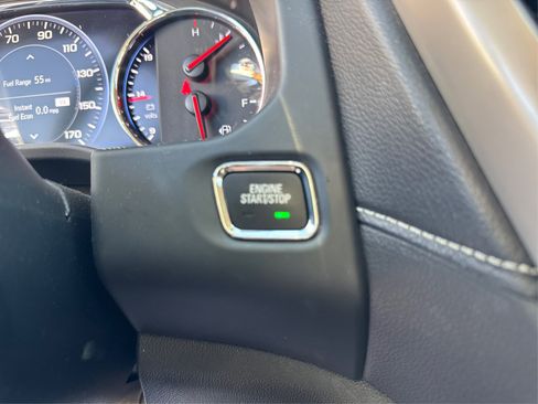 Used 2023 GMC Acadia Denali w/ Denali Technology Package image 31