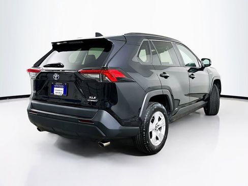 Used 2020 Toyota RAV4 XLE w/ Convenience Package AWD/4WD image 7