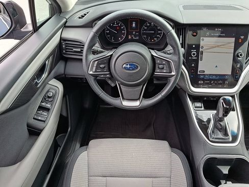 Used 2020 Subaru Outback Premium w/ Popular Package #1 AWD/4WD image 2