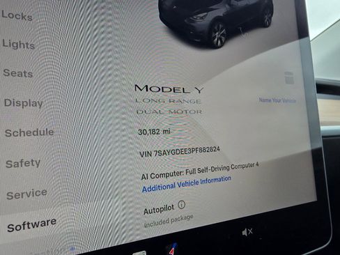 Used 2023 Tesla Model Y Long Range AWD/4WD image 20