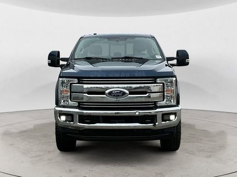 Used 2017 Ford F250 Lariat w/ Lariat Value Package image 8