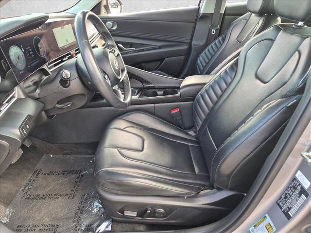 Used 2024 Hyundai Elantra Limited FWD image 22