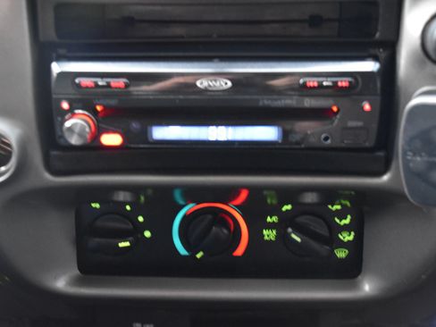 Used 2004 Ford Ranger XL RWD image 32