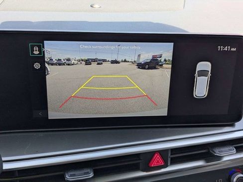 Used 2025 Kia Sorento S w/ Panoramic Sunroof Package FWD image 22