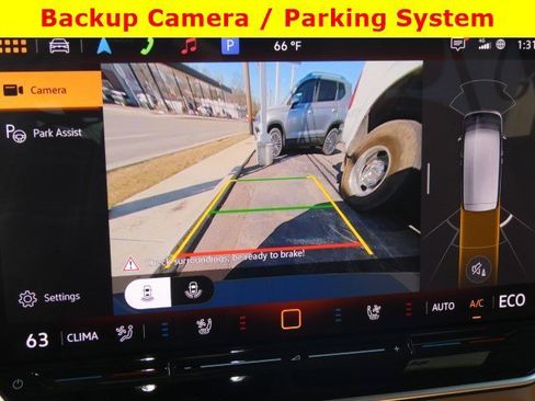 New 2025 Volkswagen ID. Buzz Pro S RWD image 23