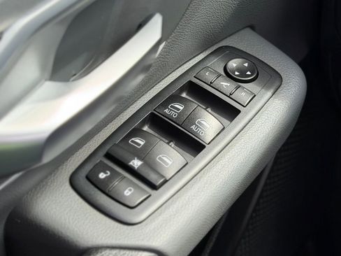 Used 2020 RAM 1500 Big Horn image 24