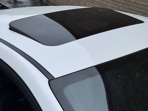 Used 2023 Kia Forte GT-Line w/ GT-Line Premium Package image 5