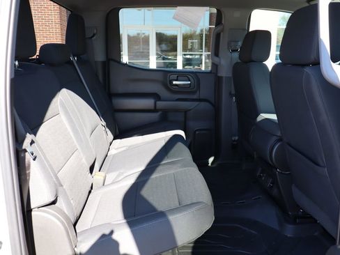 Used 2025 Chevrolet Silverado 1500 Custom Trail Boss w/ Dark Appearance Package image 44