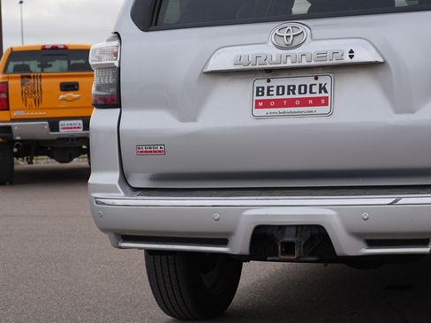 Used 2021 Toyota 4Runner Limited AWD/4WD image 11