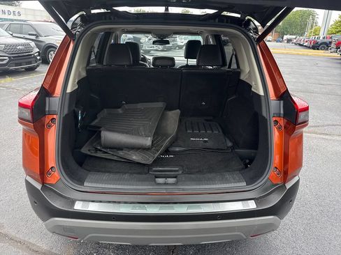 Used 2021 Nissan Rogue SL w/ Premium Package AWD/4WD image 12