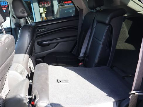 Used 2013 Cadillac SRX FWD image 25