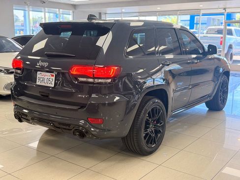 Used 2017 Jeep Grand Cherokee SRT AWD/4WD image 51