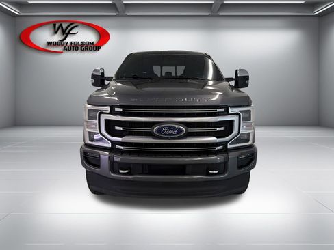 Used 2022 Ford F250 Platinum w/ FX4 Off-Road Package AWD/4WD image 2