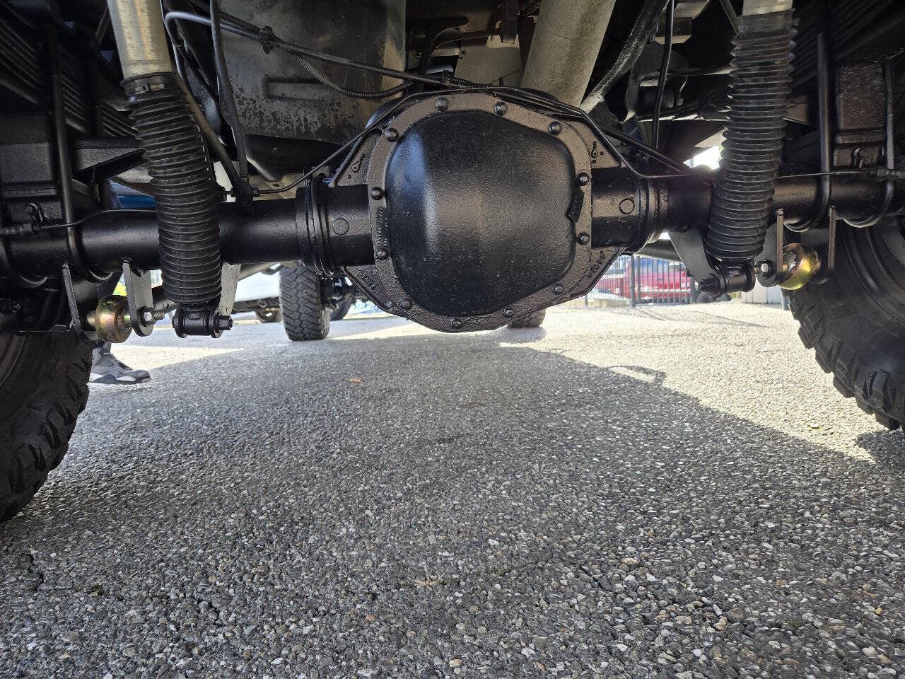 Used 2000 Ford F350 XLT AWD/4WD image 9