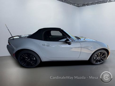 New 2026 MAZDA MX-5 Miata Club w/ Interior Package RWD image 3