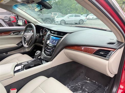 Used 2018 Cadillac CTS Sedan RWD image 16