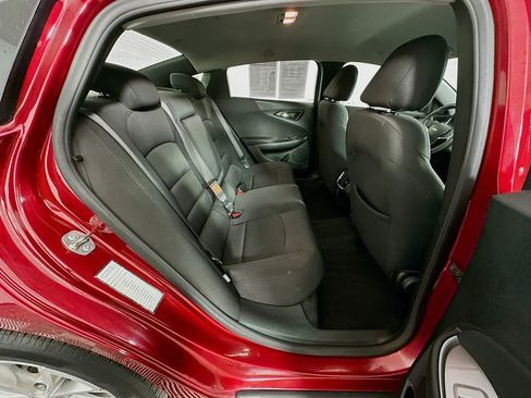 Used 2024 Chevrolet Malibu LT image 34