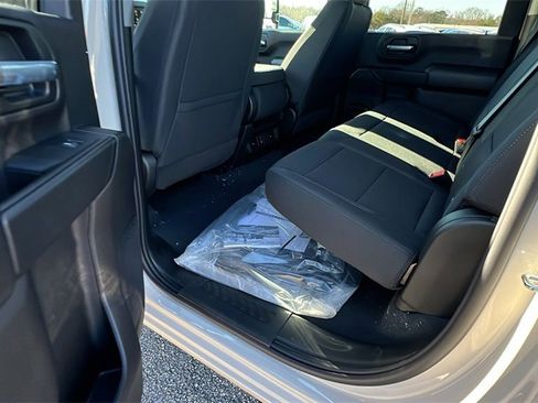 New 2026 Chevrolet Silverado 2500 Custom w/ Custom Value Package image 17