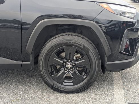 Used 2023 Toyota RAV4 XLE image 11