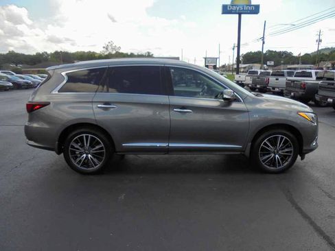 Used 2018 INFINITI QX60 Luxe w/ Premium Plus Package AWD/4WD image 2