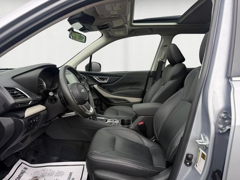 Used 2024 Subaru Forester Limited AWD/4WD image 9