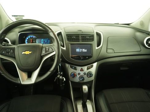 Used 2015 Chevrolet Trax LT w/ LT Plus Package FWD image 35