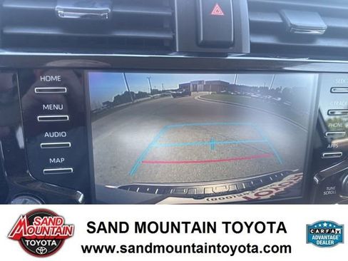 Used 2022 Toyota 4Runner TRD Off-Road Premium AWD/4WD image 24