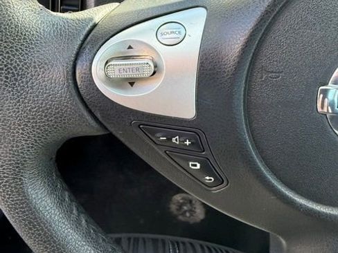 Used 2017 Nissan Sentra SV image 18