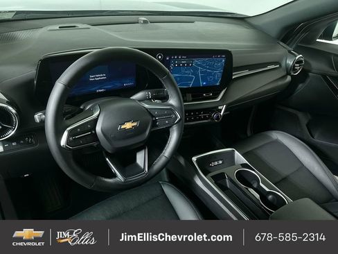 Certified 2025 Chevrolet Traverse LT image 21